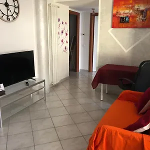 https://casa-cassina.it-lombardy.com